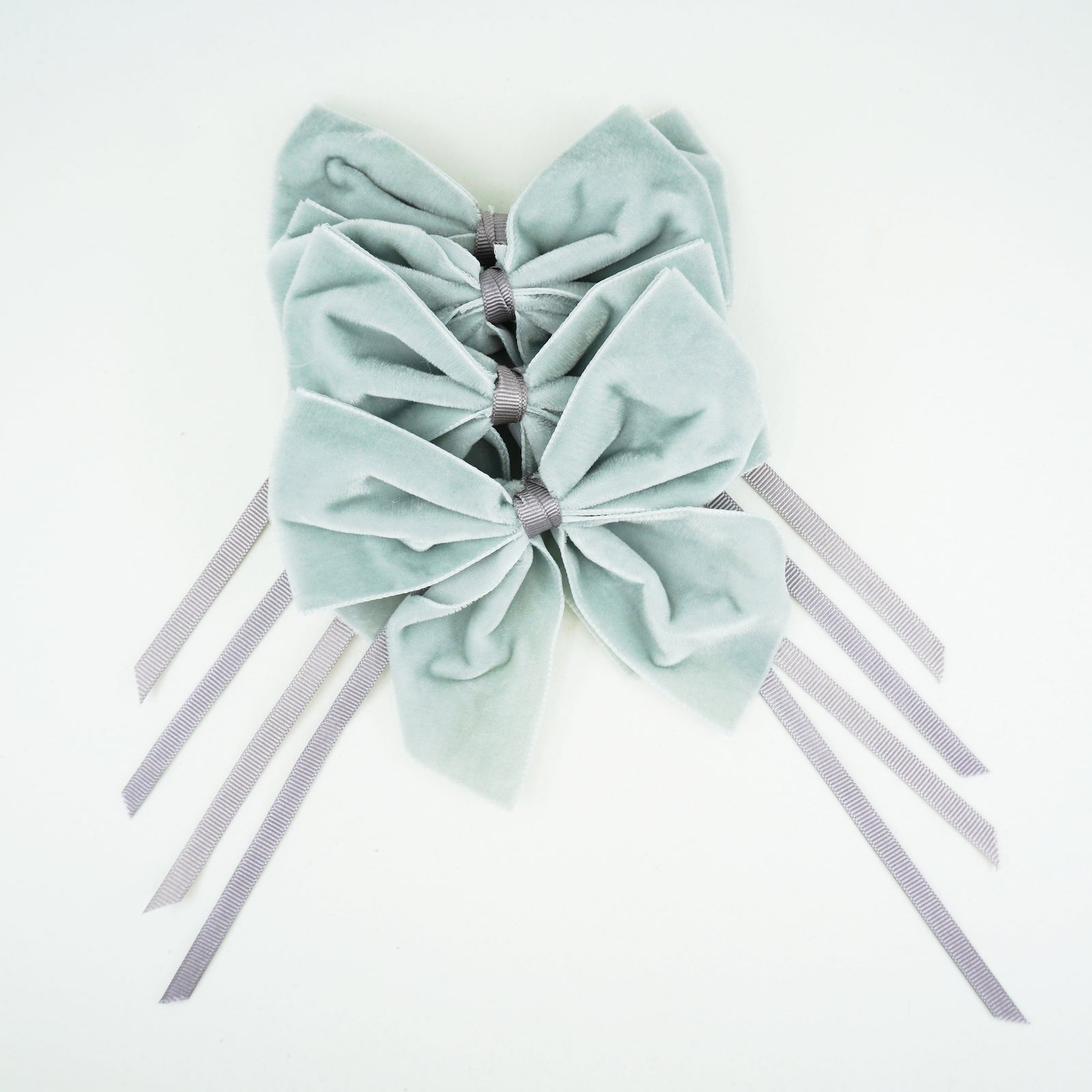Dove Grey Napkin Bows, Set of 4