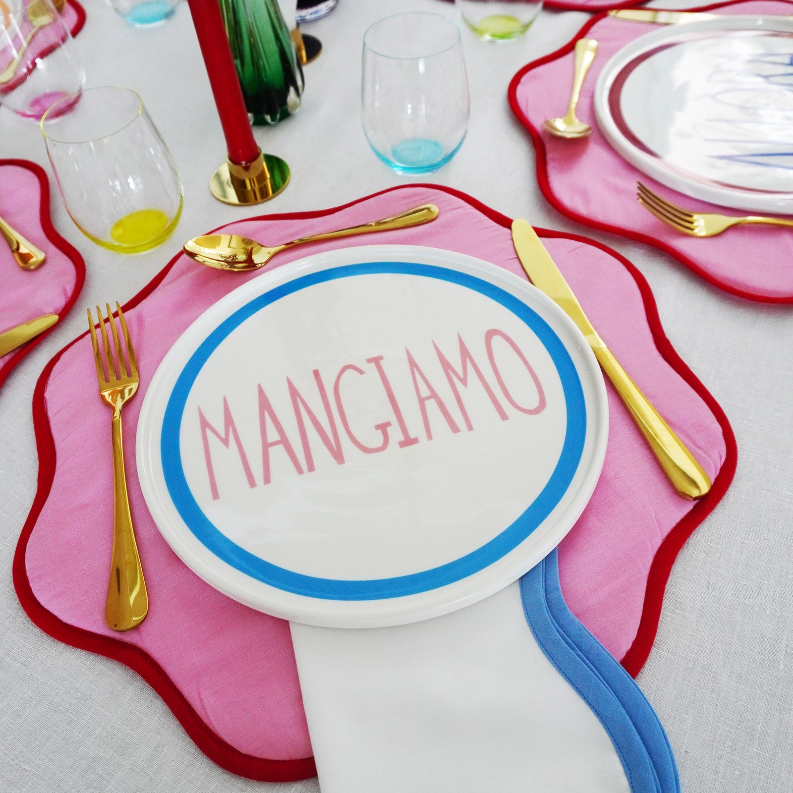 In the Mood For Love Colour Block Scallop Placemat