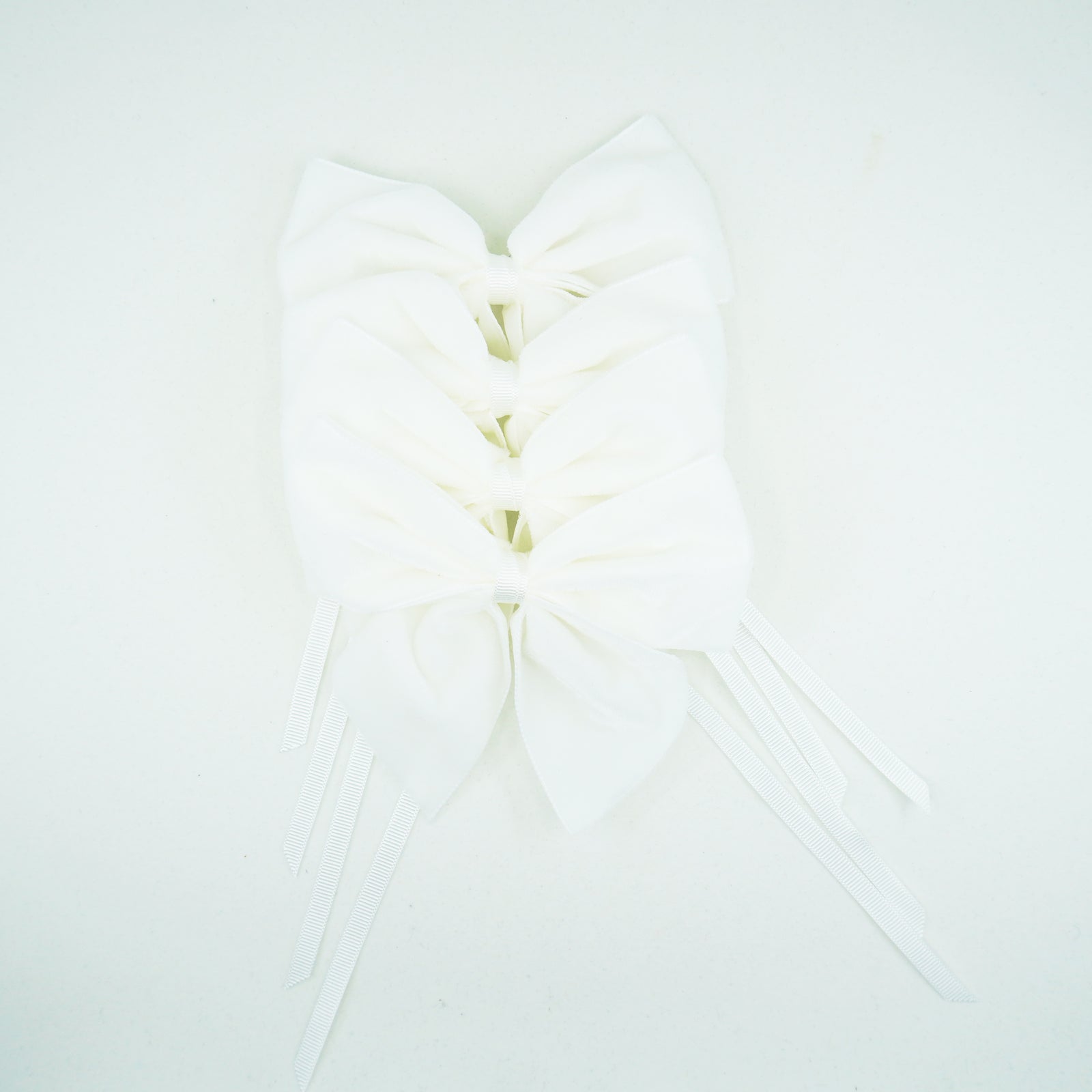 Winter White Napkin Bows, Set of 4